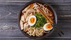 Come preparare il ramen di pollo: ricetta dettagliata per una zuppa giapponese fatta in casa