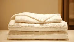 Gli strofinacci da cucina torneranno come nuovi: ecco come le casalinghe giapponesi li sbiancano