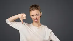 I dettagli che tradiscono una donna poco curata: 7 cose che si notano subito